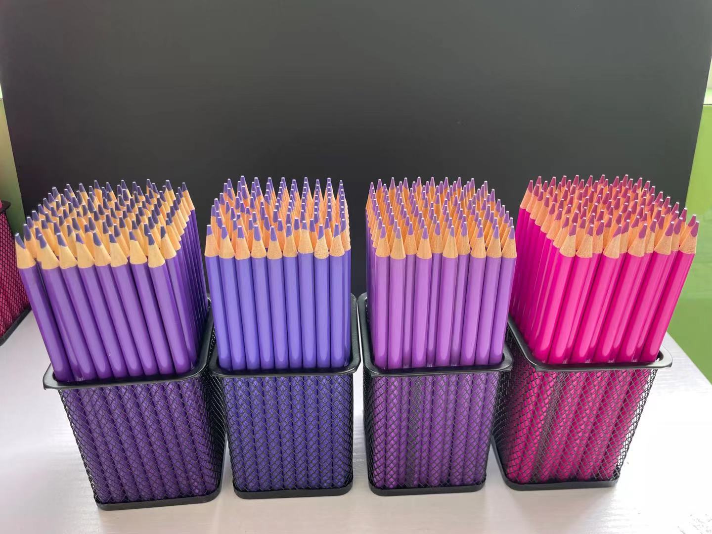 厂家直供36色圆杆水溶性彩色铅笔填色彩铅散装现货批发