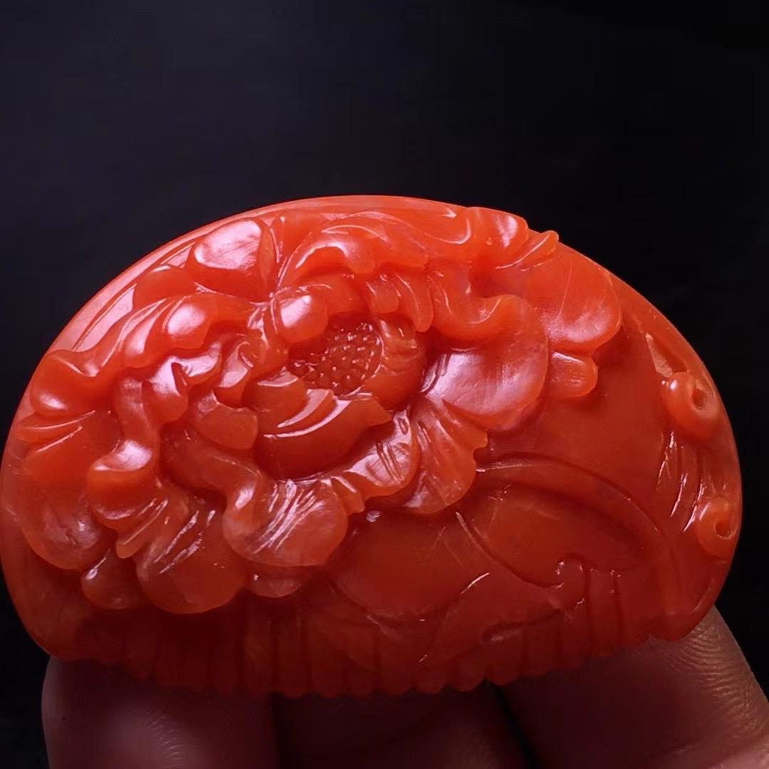 可塘厂家直销保山南红玛瑙雕刻一梳百顺 文玩手把件挂坠支持检测