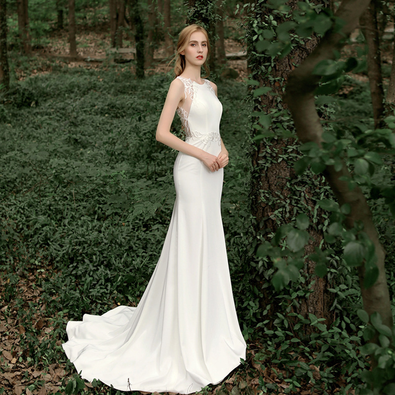 法式缎面鱼尾轻婚纱蕾丝包臀显瘦拖尾新娘迎宾敬酒礼服2022外贸款