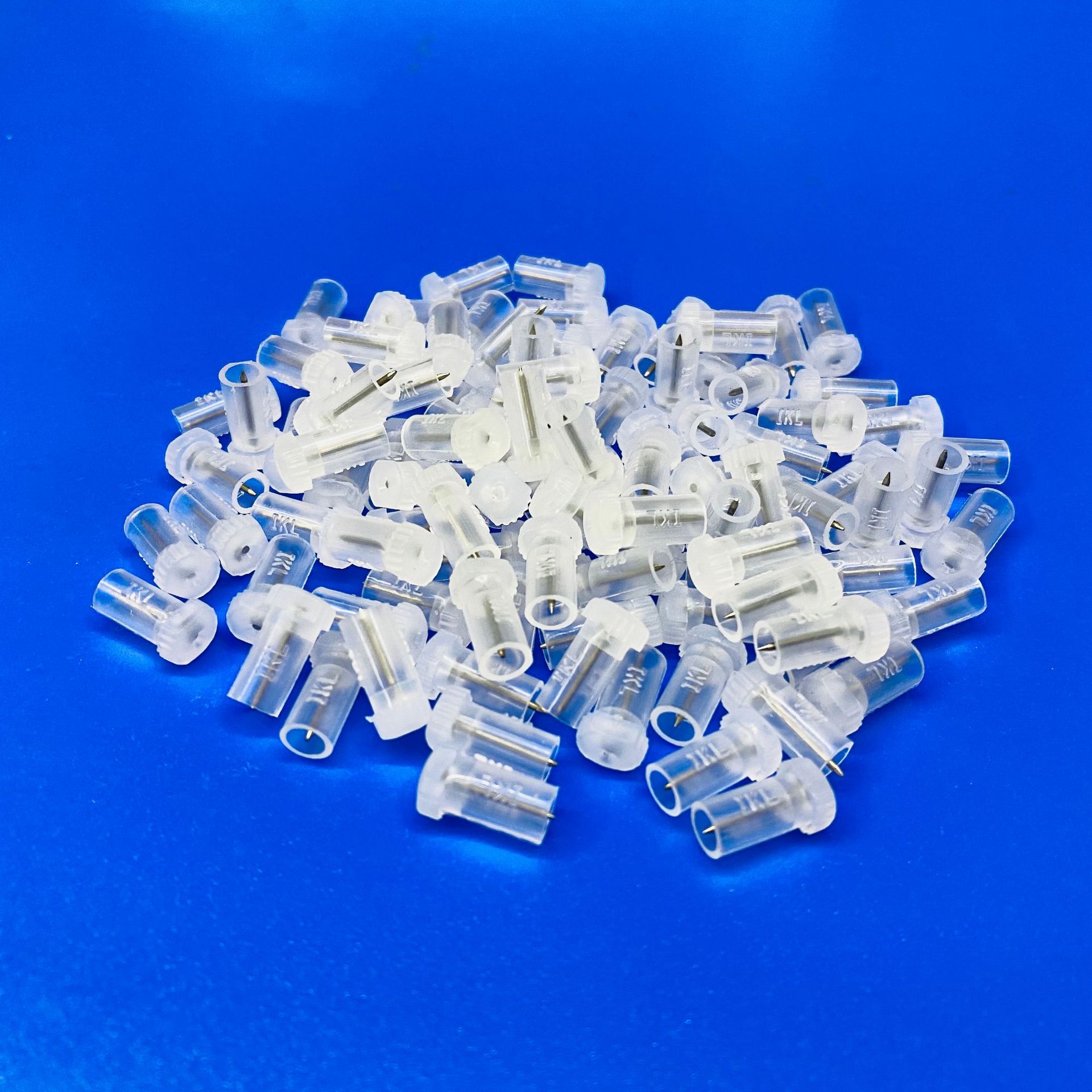 橙色透明图钉塑料图钉胶水钉圆形大头钉胶水配件开孔器盒装批发