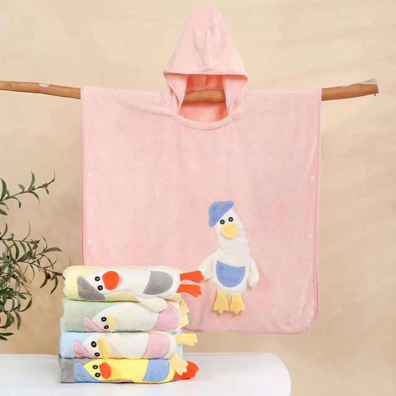 Bath Towel for Children Hooded Cloak Cartoon Cute Thickening Absorbent Wearable Coral Fleece Hooded Bath Towel for Children Bathrobe