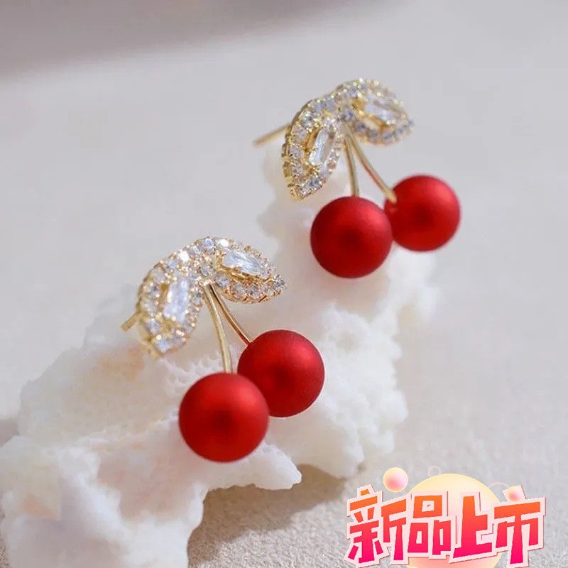 2024新款s925银针新款潮樱桃耳钉女磨砂红色简约小巧耳环韩国网红