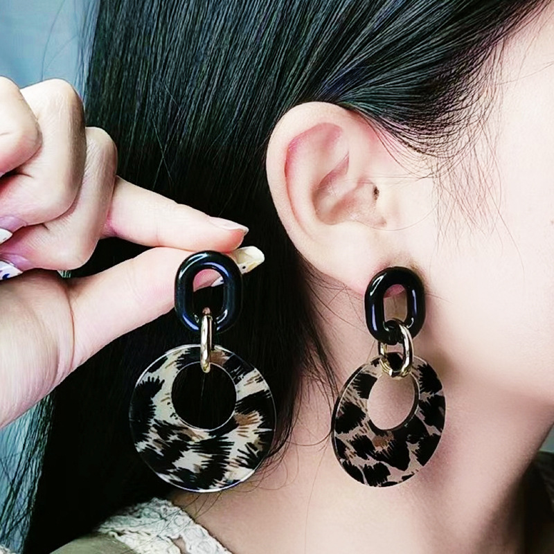 tiktok popular leopard print chessboard plaid acrylic earrings earrings simple fashion personality round earrings earrings for women