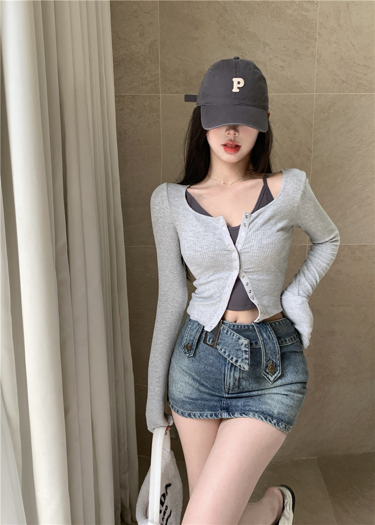 辣妹t恤女装春季2022年新款纯欲风灰色紧身性感长袖短款上衣q239