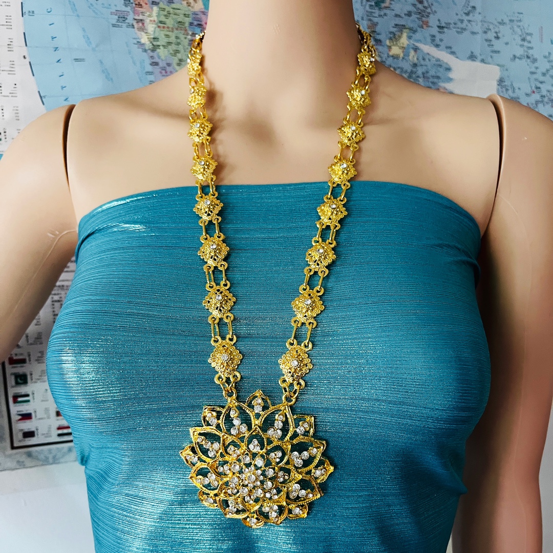 民族风舞蹈服装配饰大花项链肩链套装傣族演出搭配合金饰品项链子