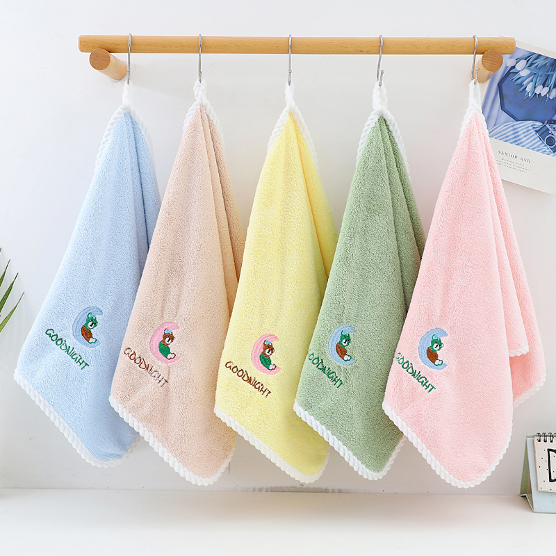 Embroidered Moon Bear Coral Velvet Edging Towels Wholesale Thickened Water-Absorbing Quick-Drying Soft Lint-Free Bath Home