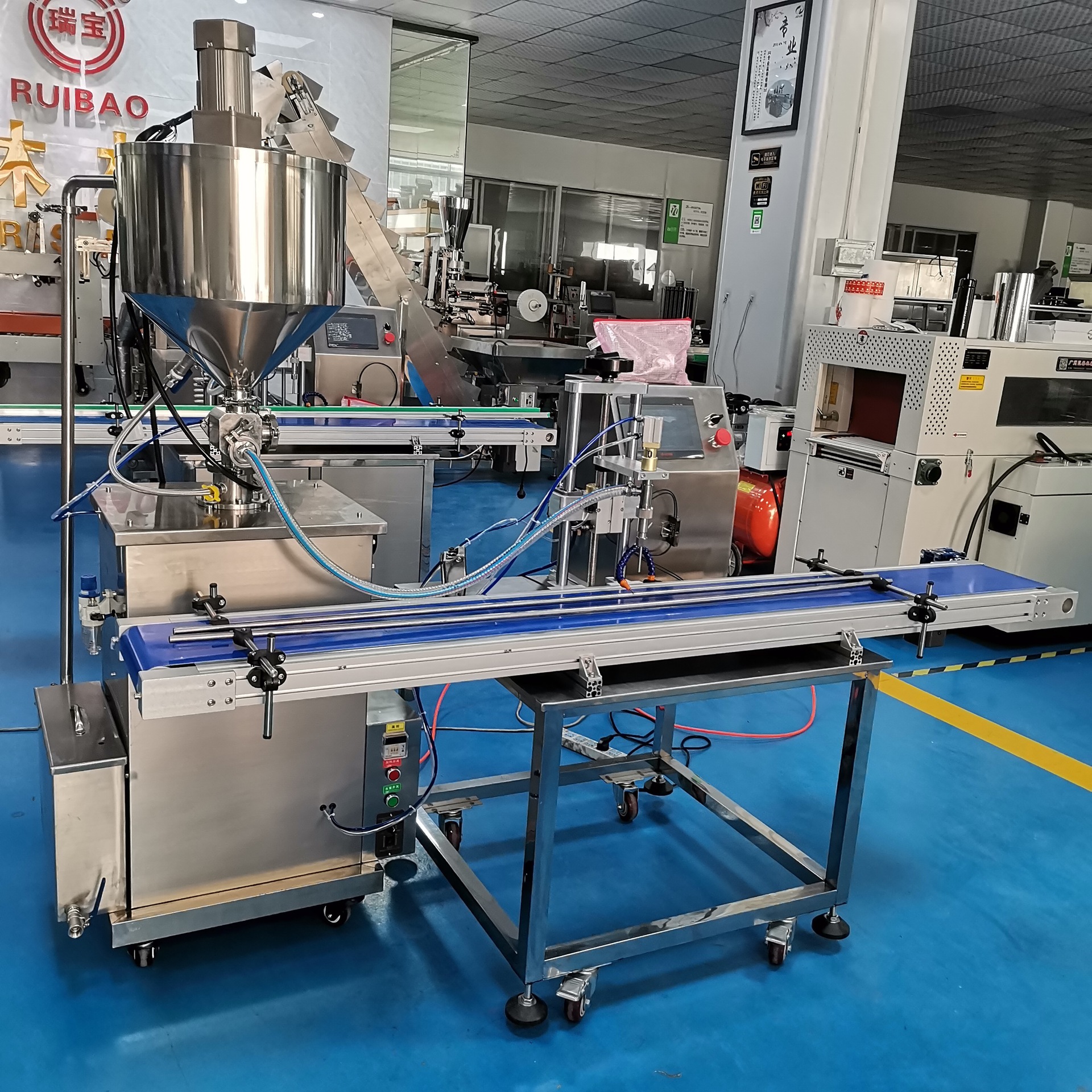 全自动液体膏体灌装机 单头酱料灌装机 漱口水清洁剂自动灌装机