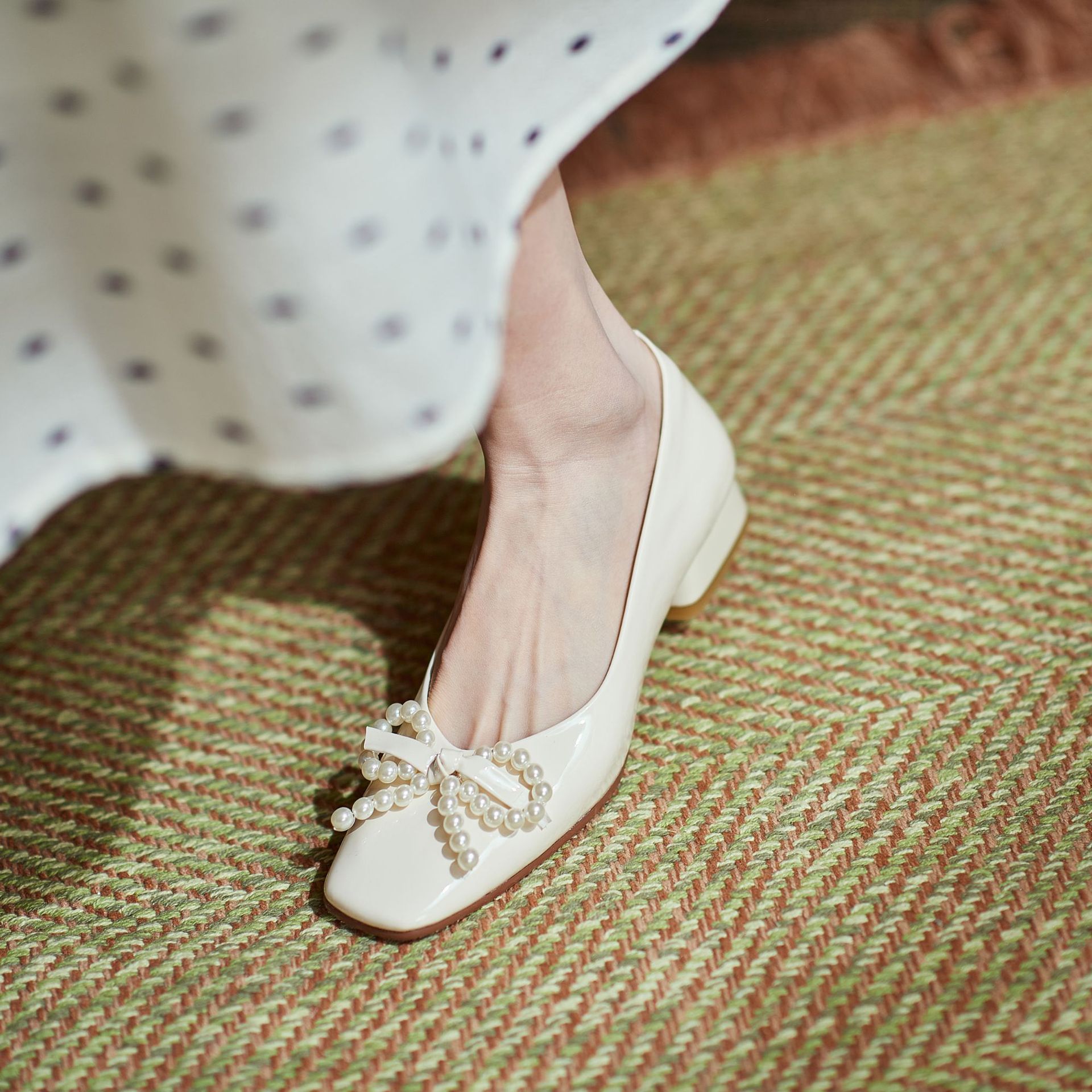 浅口单鞋女2021年春季新款方头低跟淑女鞋时尚简约蝴蝶结简约女鞋