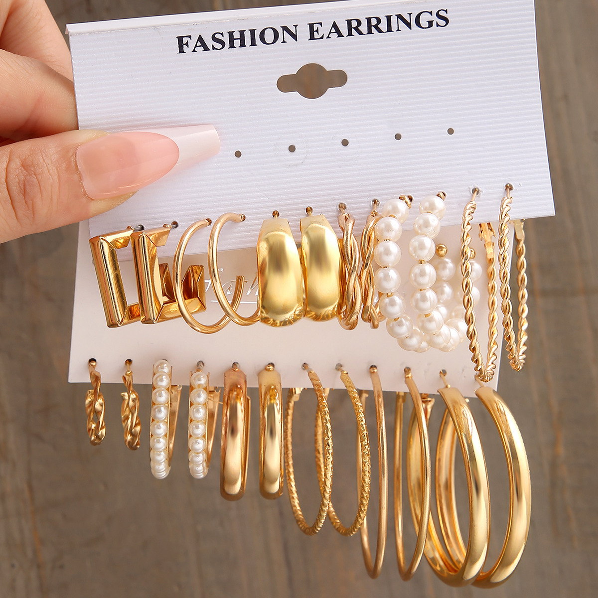 European and American Style Metal Ear Ring Square Geometric Earrings Vintage Pearl Earrings Hepburn Style Earrings Set 6-Piece Set