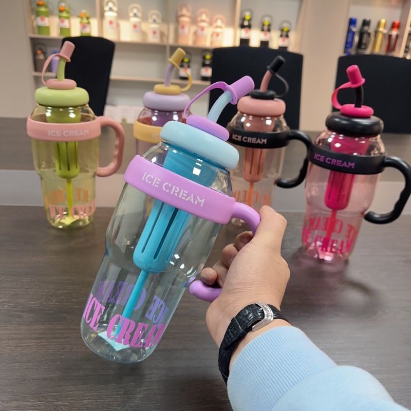 New Wholesale Good-looking Summer Plastic Cup Milky Tea Cup Lucky Belly Cup Cute Wind Belt Straw Water Bottle