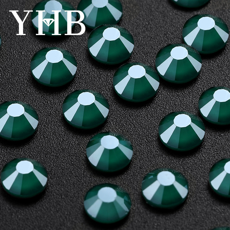 Factory Wholesale Crystal Huangjia Green Glass Rhinestone Nail Clothing Decorative Diamond round Bottom Wall Sticker Solid Can Not Drop 2M