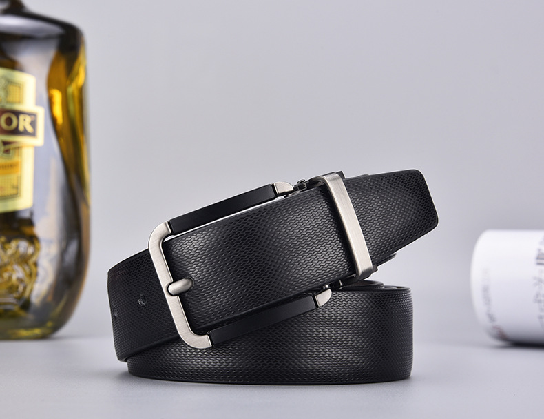 男士商务针扣腰带休闲百搭单面夹扣真皮皮带男简约时尚裤腰带二号