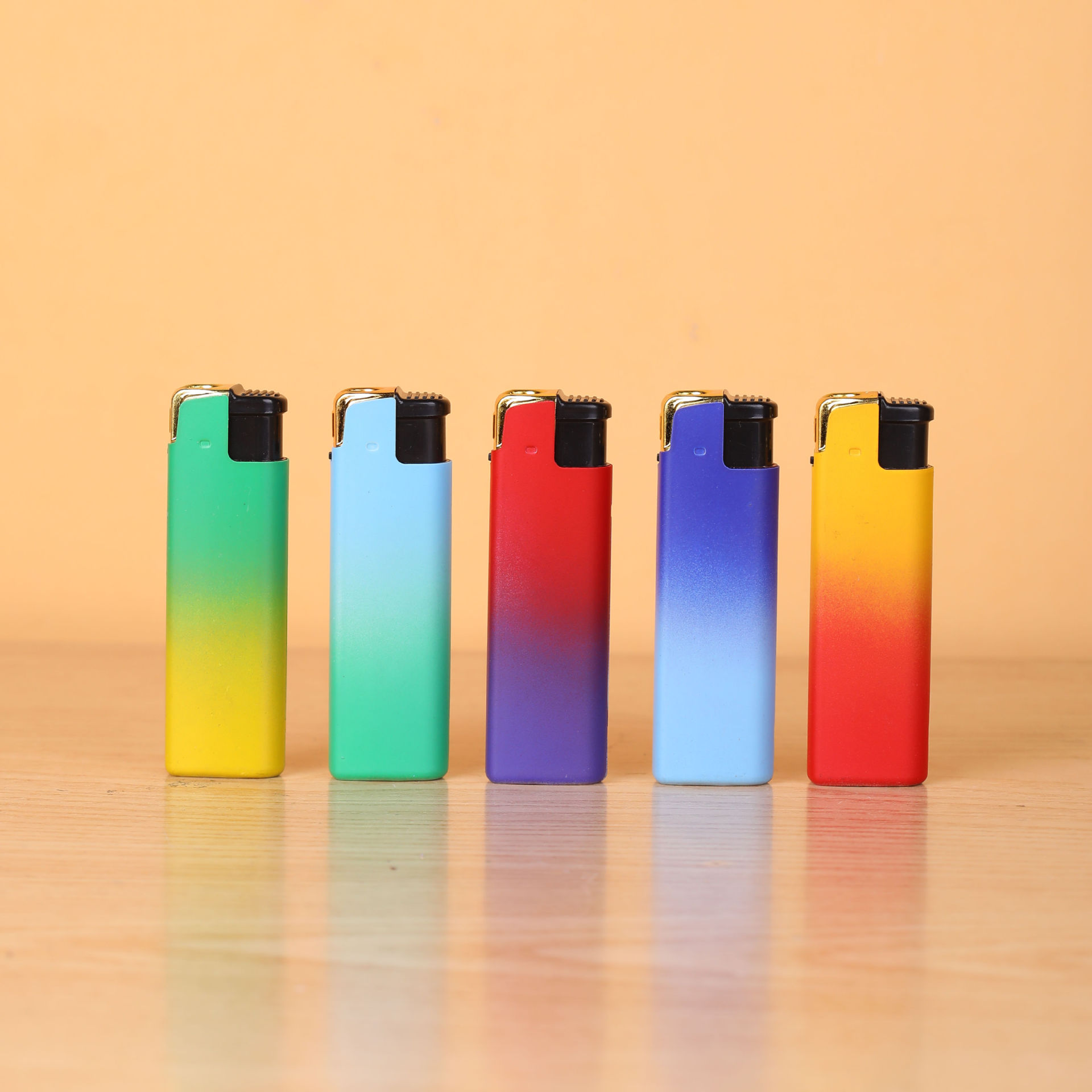 新品浪客t7金属直冲防风打火机个性镀膜双色漆金属包纸打火机批发