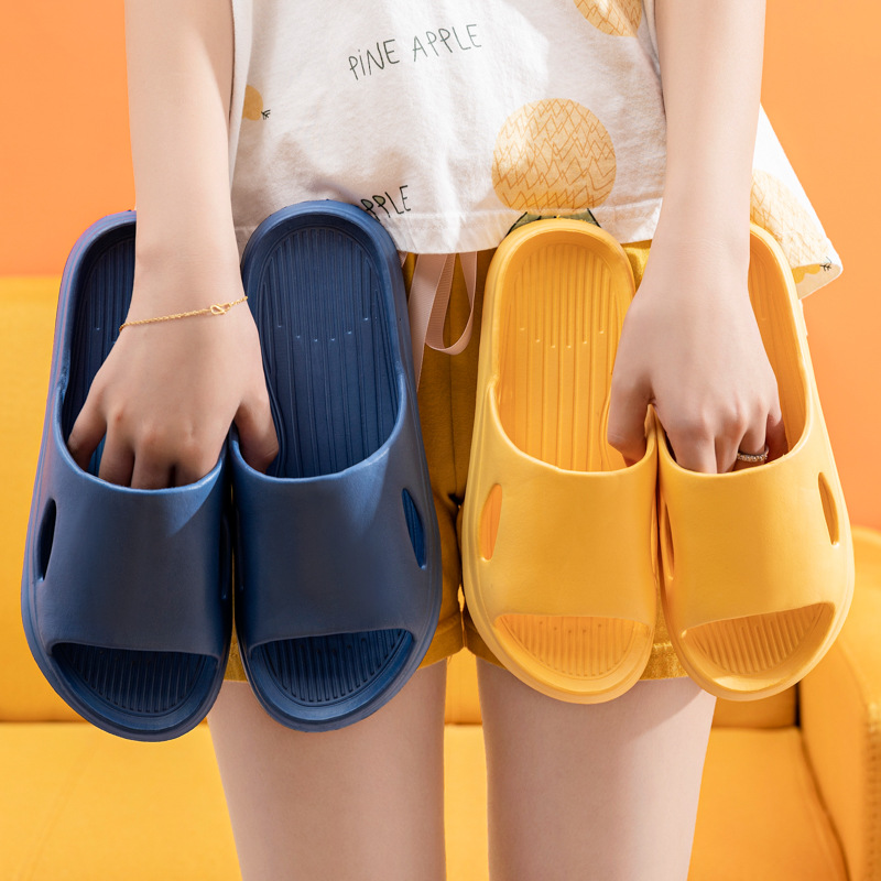 2023 New Home Slippers for Women Summer Non-Slip Shit Feeling Home Sandals Couple Bathroom Slippers Wholesale