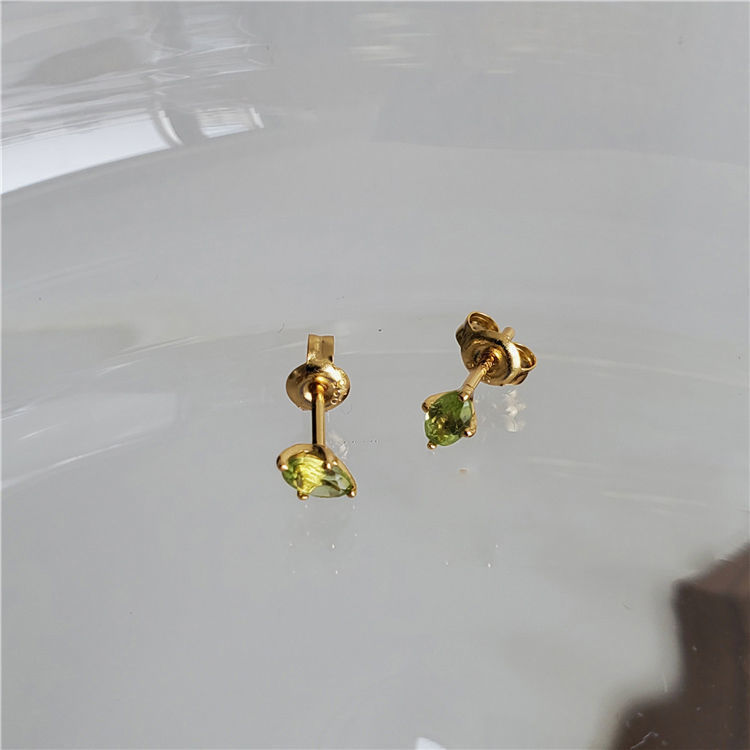 【米粒】橄榄绿小耳钉迷你款色橄榄石小耳钉耳饰气质百搭时尚款