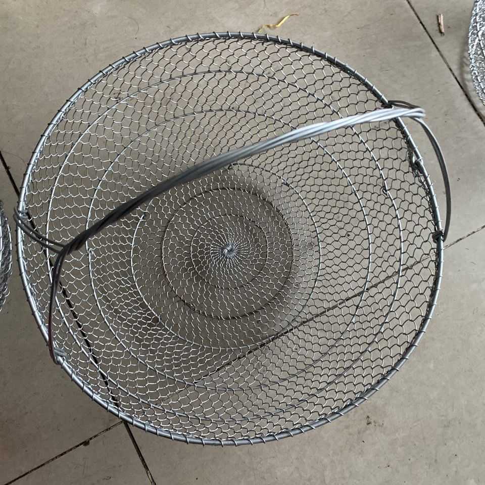 铁丝网篮子铁篮卡通镂空网托盘手机挂篮工具钛篮储物架格金田园风