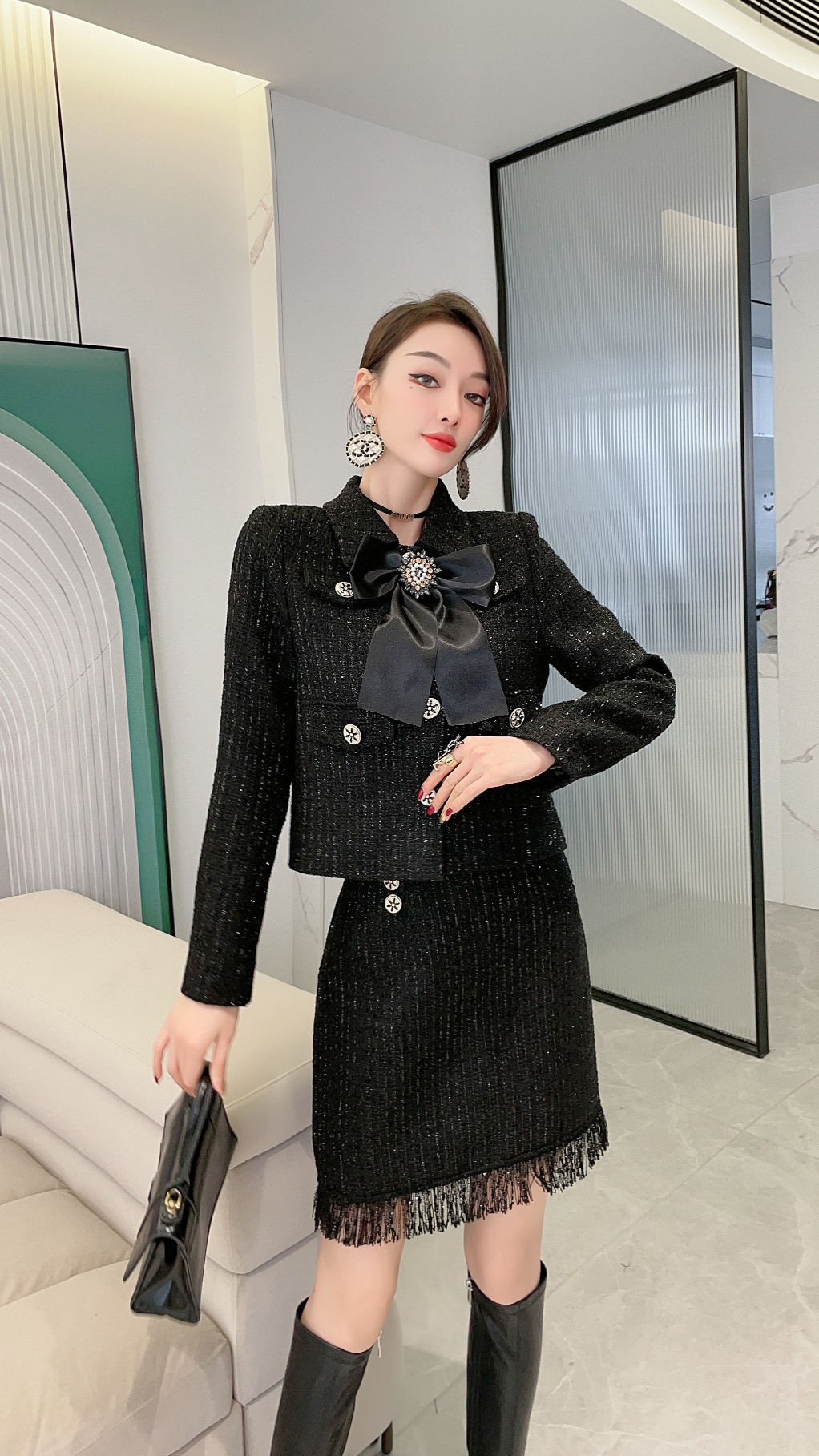 蝴蝶结亮丝名媛小香风套装洋气2021秋冬气质复古粗花呢两件套女