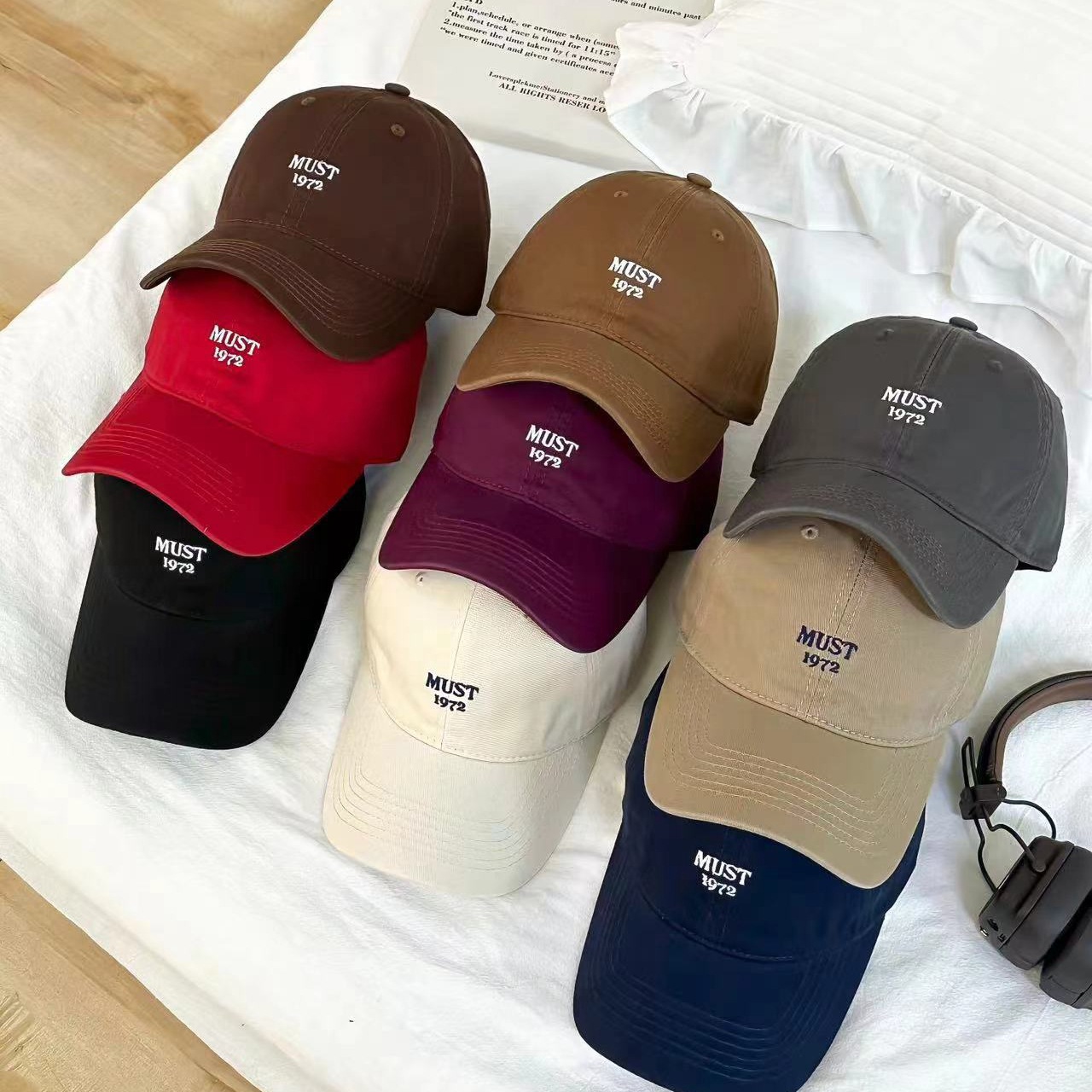 网红帽子女款2024新款显脸小潮牌软顶棒球帽韩版百搭刺绣鸭舌帽潮