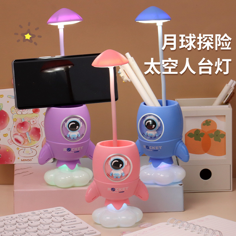 Creative Rocket Led Charging Cubby Lamp Spaceman Reading Eye Protection Night Light Children Gift Desktop Decoration