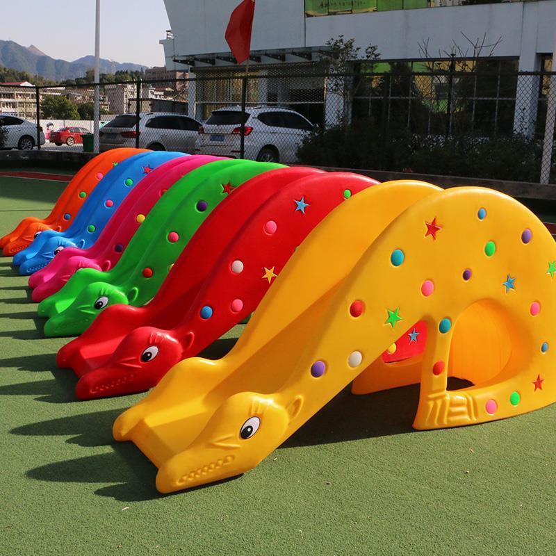 儿童滑滑梯室内游乐场小型滑梯家用多功能幼儿园室外儿童大型滑梯