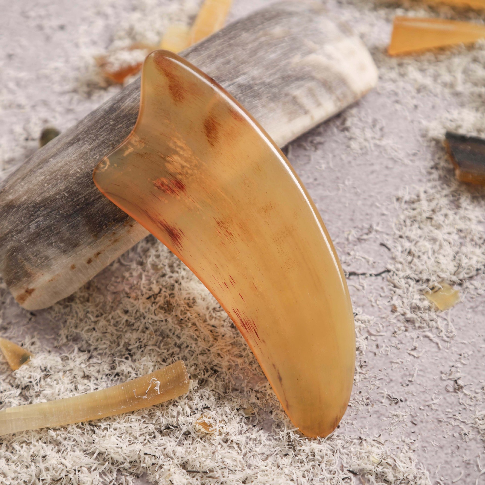 天然牛角刮痧板批发全身通用经络加长款厚三角片厂家直销可刻logo