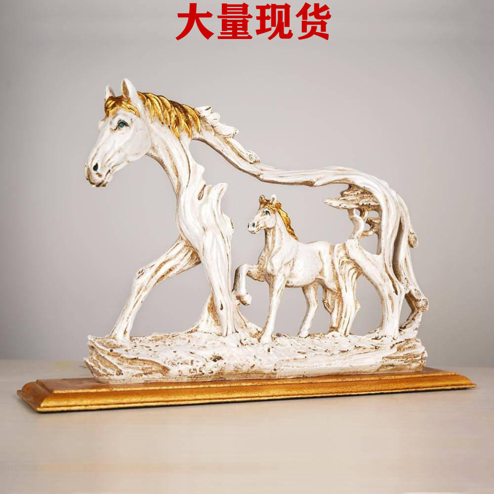 爆款独立站骏马树脂工艺品抽象摆件办公桌面摆饰飞驰的马雕像摆件