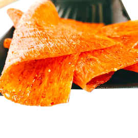 笨小孩素牛板筋辣条儿童回忆巴西烤肉风味亲嘴辣片零食品看剧零食