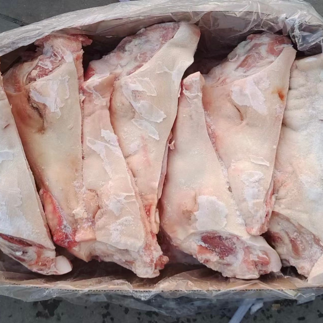 冷冻猪头肉 鸿运当头 带骨生猪头6-8片 19斤/件 卤菜商用食品批发