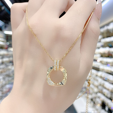 轻奢几何方形项链高级感新款小众设计短款锁骨链高级大气网红颈链