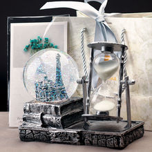 圣诞节送男朋友礼物水晶球沙漏计时器创意装饰品埃菲尔铁塔音乐盒