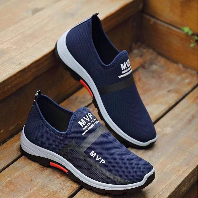 Men's One Pedal Mesh Cloth Shoes Loafers Casual Versatile Dad Shoes Soft Bottom Breathable Mountaineering Old Beijing Cloth Shoes