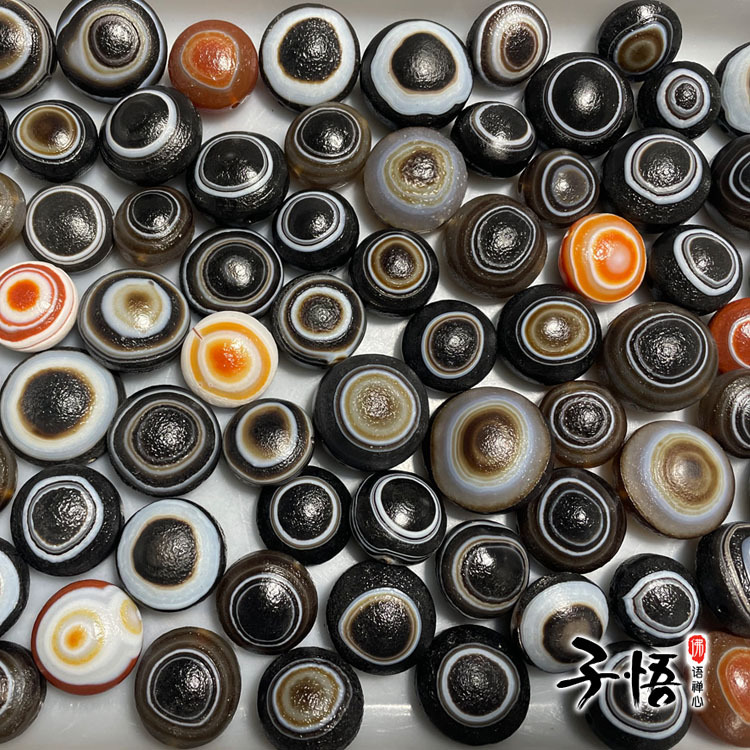 时尚缠丝老玛瑙羊板眼天珠散珠 自然风化包浆羊眼通孔吊坠挂件