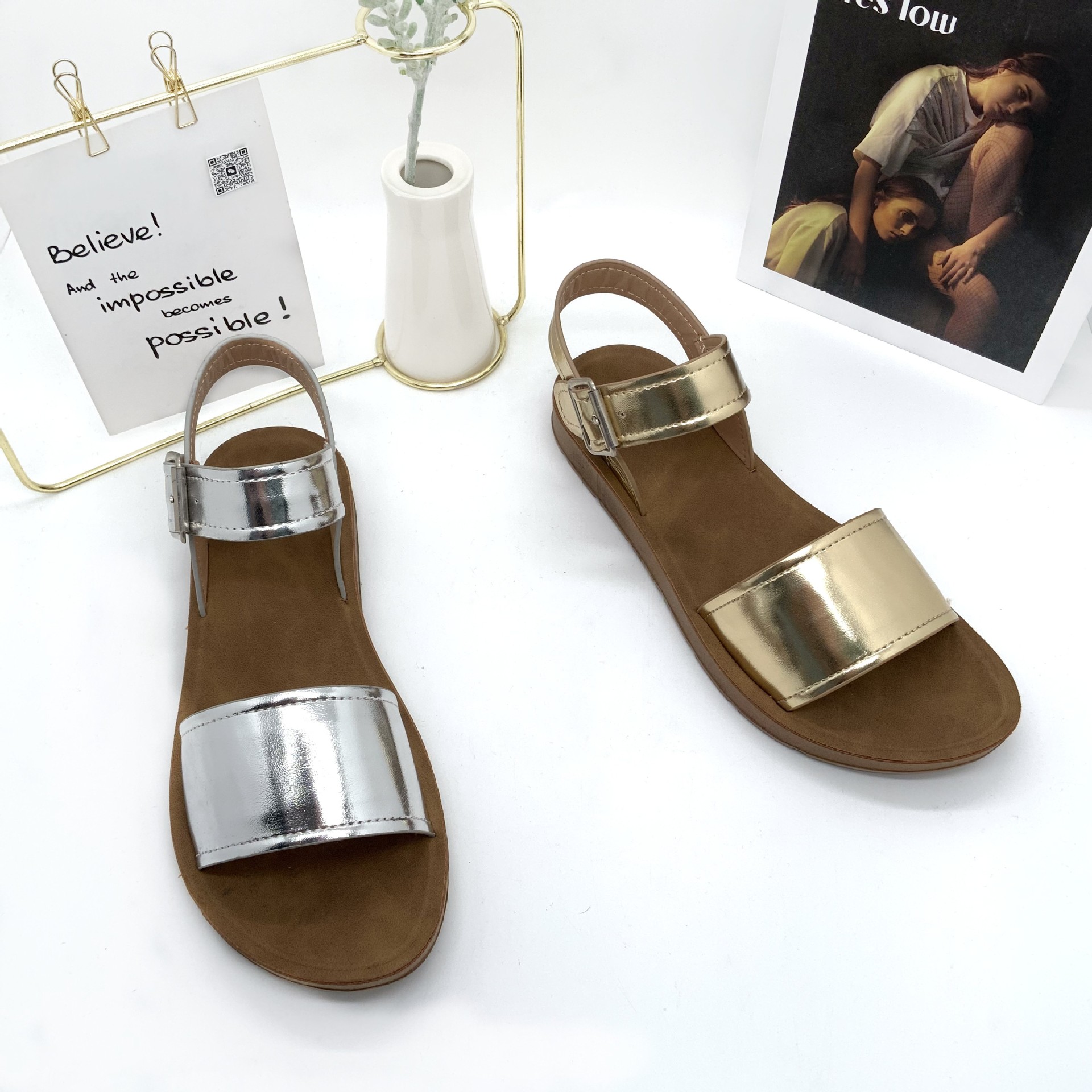 foreign trade flat sandals women‘s summer new metal sandals solid color minimalist sandals metal buckle guangzhou handcraft shoes