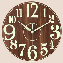 12寸个性圆形夜光木钟创意木纹设计时钟家居装饰钟表厂批发