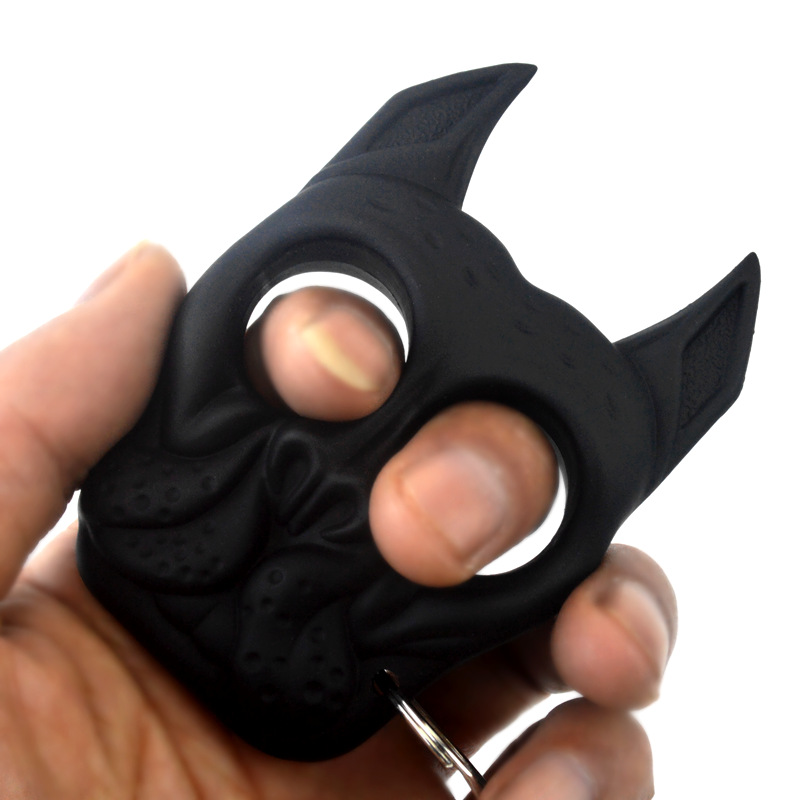 创意斗牛犬护身符女子防身包包挂件硬质两指狗头拳扣二指虎钥匙扣