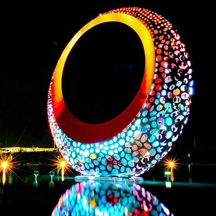 广场不锈钢月亮灯光雕塑现代灯光雕塑装饰摆件镂空灯光雕塑可定制