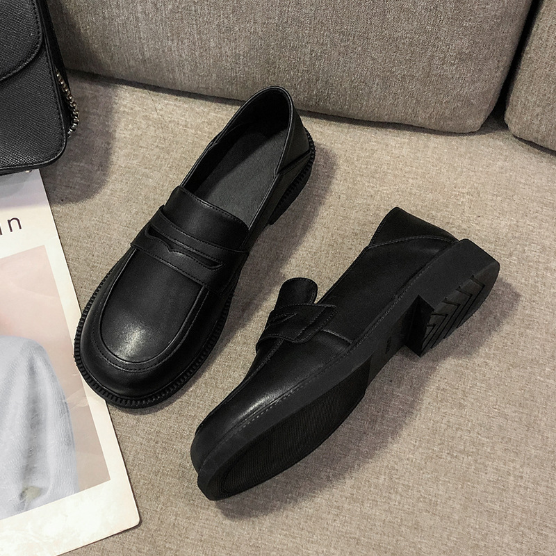 黑色小皮鞋女英伦2024夏季新款复古平底单鞋大码女鞋41一43-阿里巴巴