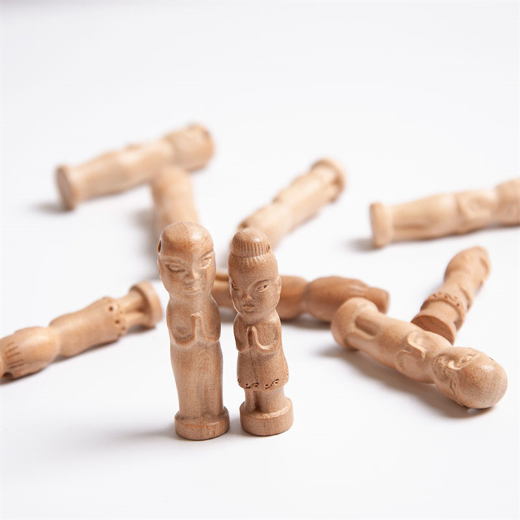 桃木手把件小人偶 肥城桃木请详细腻雕刻线条优美小人偶桃木人