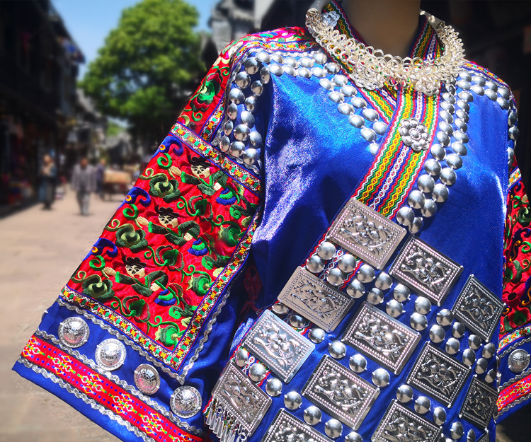 湘西苗族服装女夏新娘盛装舞蹈演出服裙子套装民族风复古刺绣古装