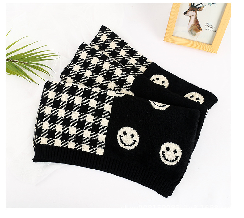 笑脸围巾女冬季微信表情韩版百搭ins潮学生针织毛线保暖格子围脖