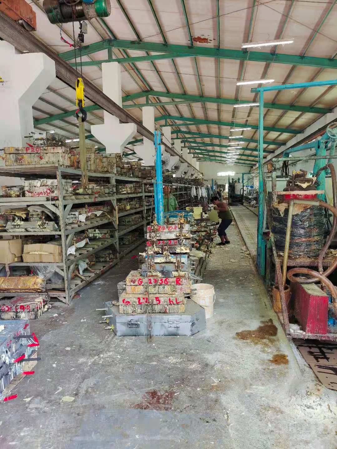 仁龙轻质文化石厂家批发背景墙阻燃文化砖仿真人造pu石皮蘑菇石