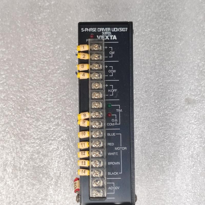 a066*vexta东方马达5相步进电机驱动控制器 udx5107 ac100v 日本