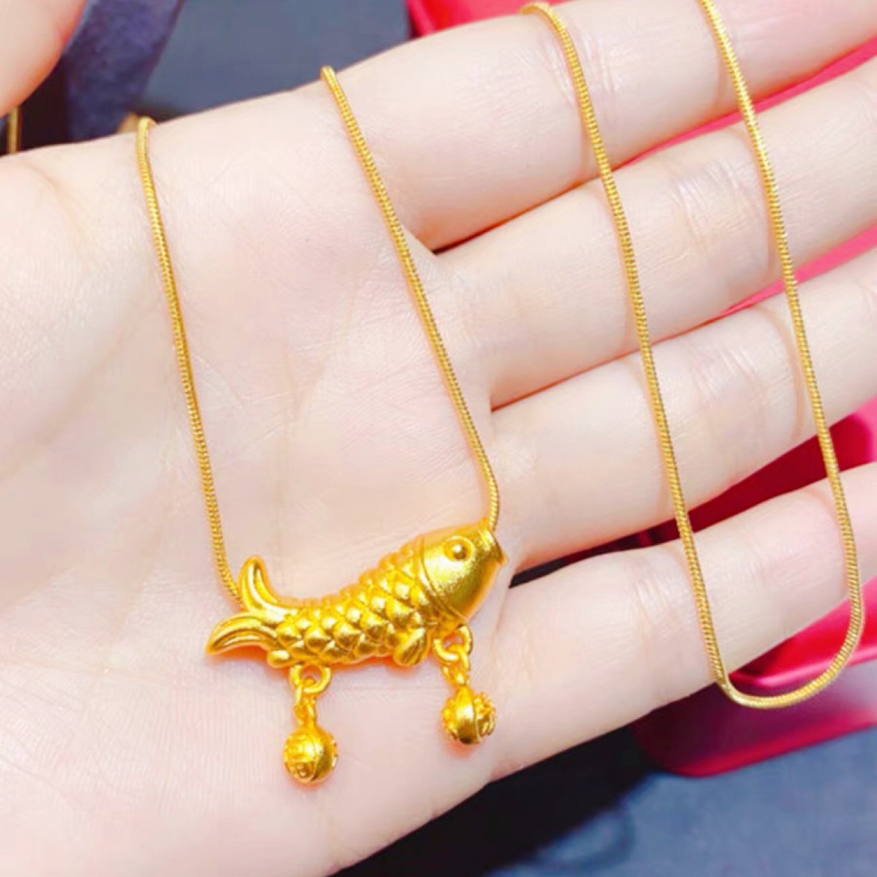 越南沙金新款鲤鱼项链女铜镀金链子如意锦鲤吊坠小鱼蛇骨链路路通