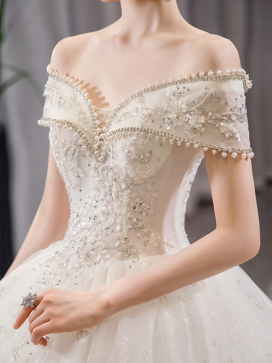 一字肩轻婚纱礼服2022新款新娘气质宫廷风重工奢华大拖尾夏季新娘