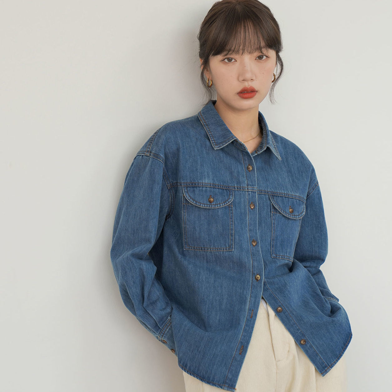 复古流行叠穿牛仔衬衫女秋冬衬衣设计感小众上衣春季新款牛仔外套