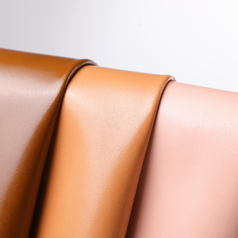 0mm厚超纤小牛皮pu皮革 软皮包包皮料方向盘人造小牛皮pu皮餐垫