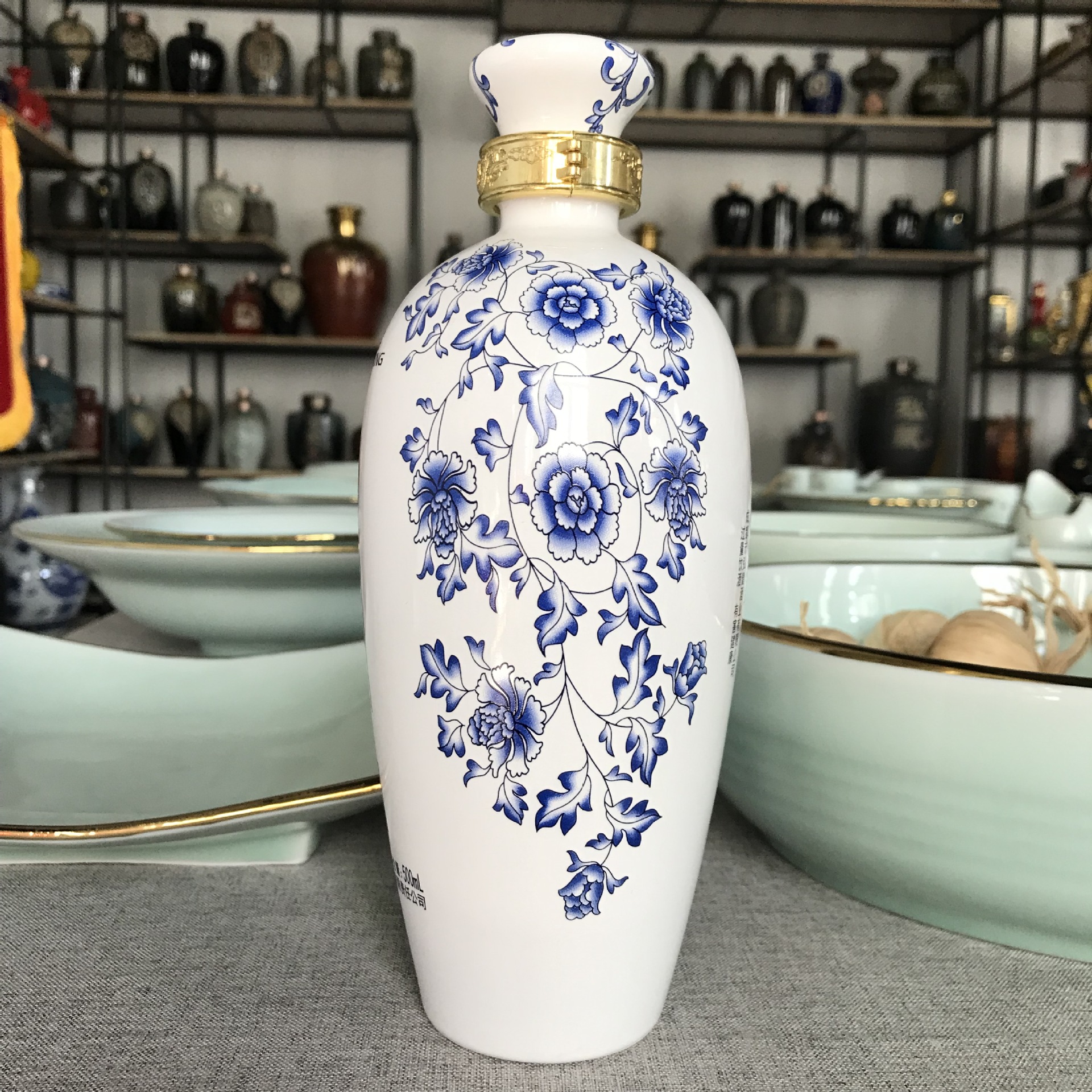 【景德镇陶瓷酒瓶定制】陶瓷酒瓶酒坛一斤青花瓶酒厂企业个性定制