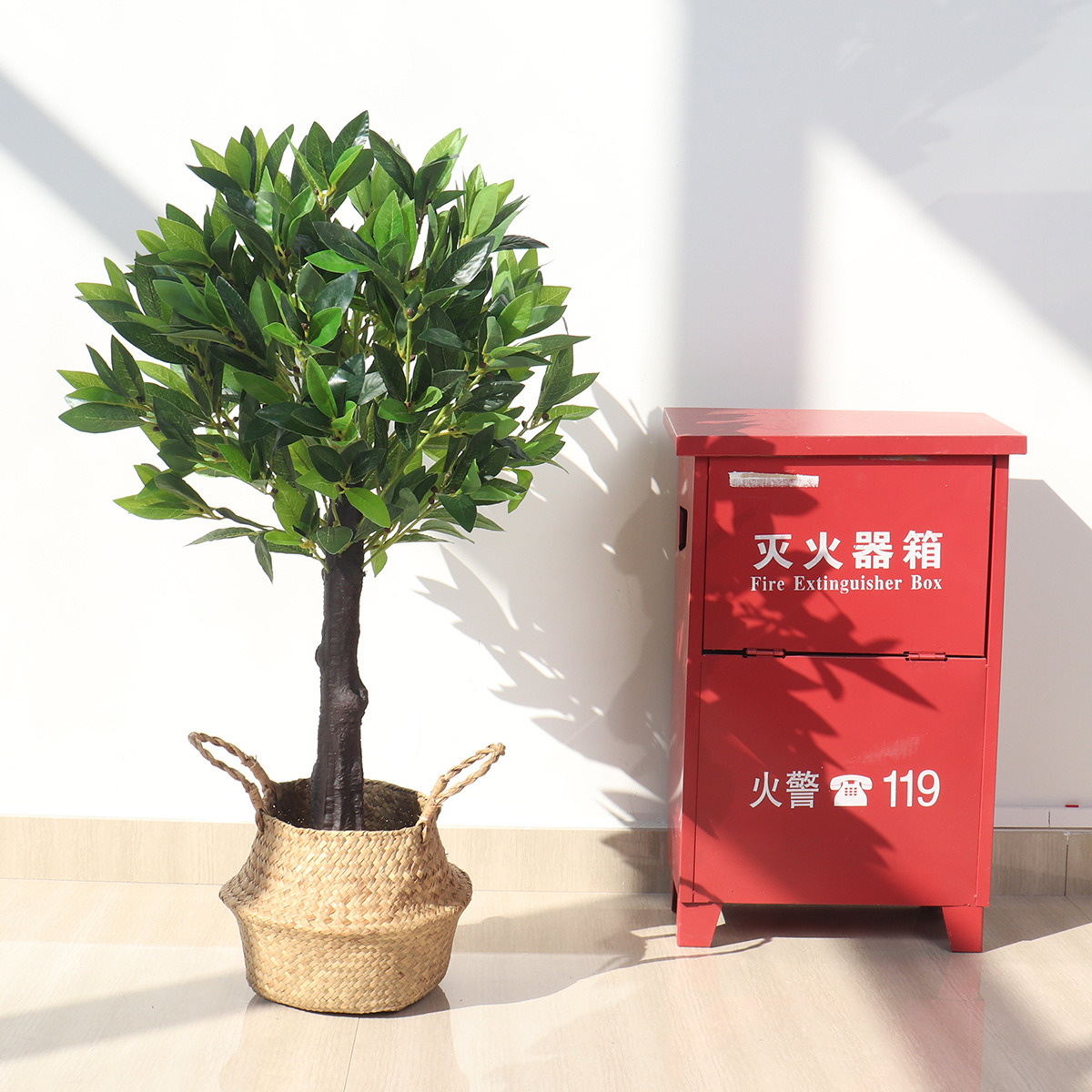 Indoor Home Simulation Plant Decoration Small Bonsai High Imitation Plastic Red Maple Tree Ginkgo Laurel and Other Fake Trees Potted Plants