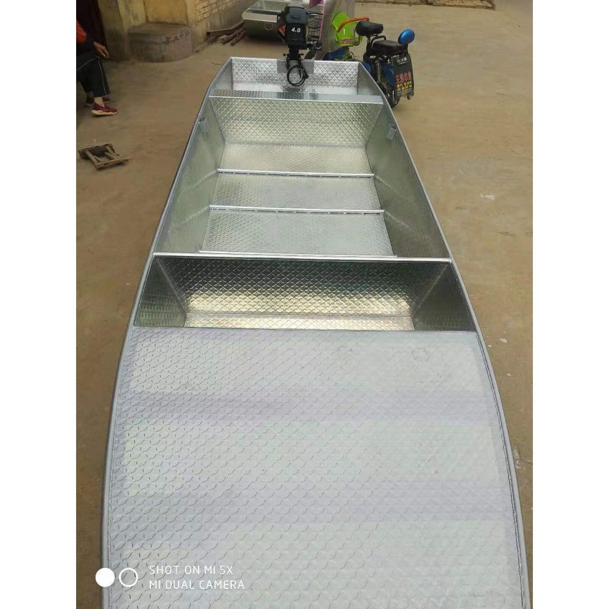 加厚镀锌铁皮钓鱼船渔船养殖打鱼铁船小船撒网游艇可配推进器