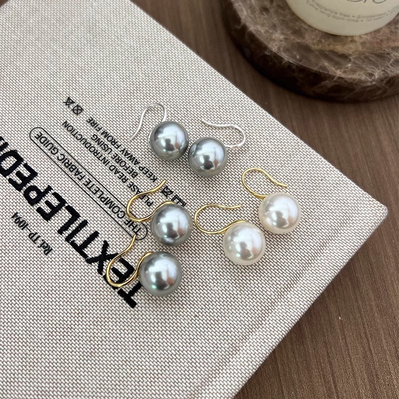 Classic Must-Enter GenOptics Aura Essence Imported Gray Pearl Earrings Really Many Hemp High Heels Pearl Strong Light Earrings Temperament Fashion